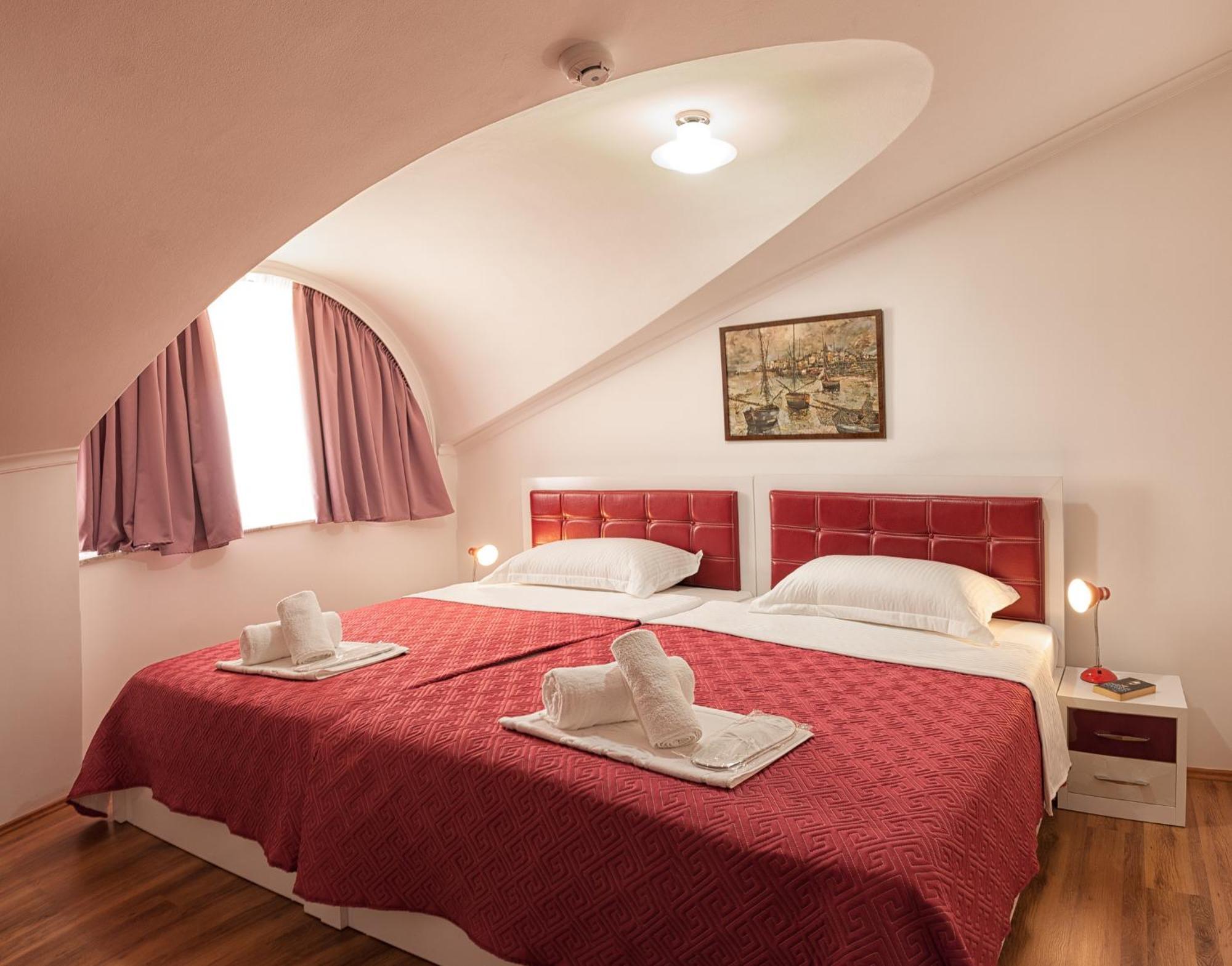Dora Residence Collak Екстер'єр фото